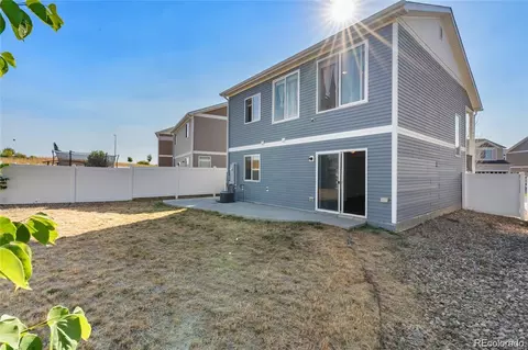 Exterior - 5571 Killarney St, Denver, CO 80249 photo 4 of 6