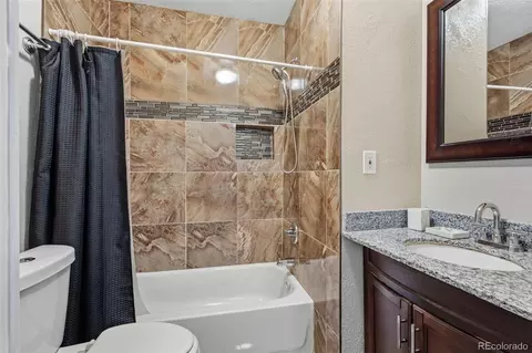 Bath - 15780 E 48th Pl, Denver, CO 80239 photo 3 of 3