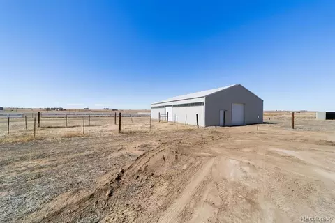 Exterior - 46757 E Harvard Ave, Bennett, CO 80102 photo 3 of 8