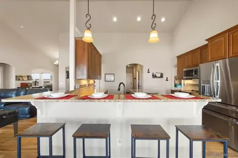 Kitchen - 46757 E Harvard Ave, Bennett, CO 80102 photo 2 of 7