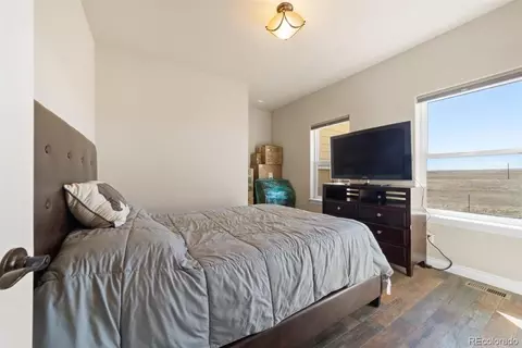 Bedroom - 46757 E Harvard Ave, Bennett, CO 80102 photo 5 of 7