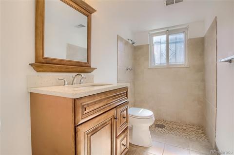 12294 E Berkeley Pl, Denver, CO 80239 photo 23