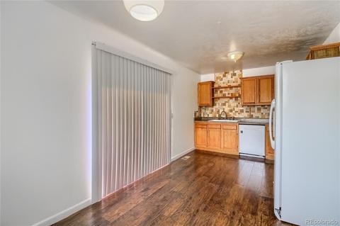 12294 E Berkeley Pl, Denver, CO 80239 photo 14