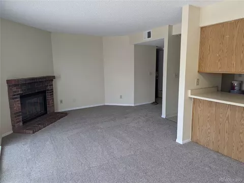 12366 W Nevada Pl #204, Lakewood, CO 80228