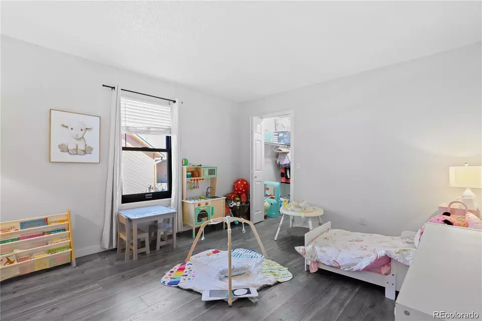 Bedroom - 3345 S Ammons St #5-102, Lakewood, CO 80227 photo 5 of 6