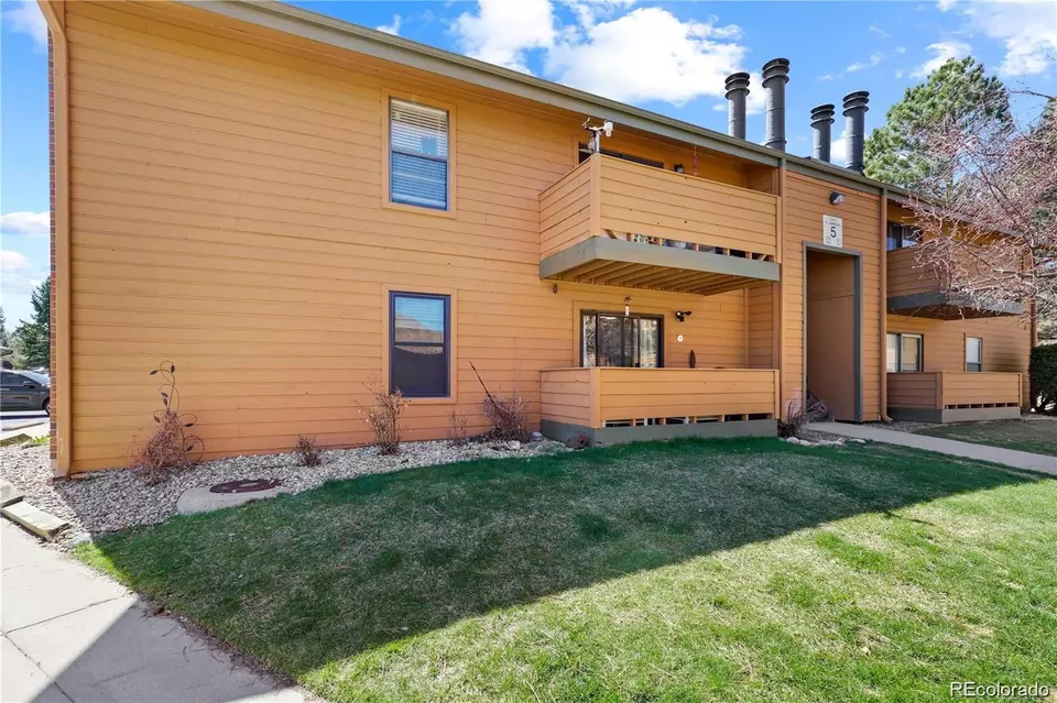Exterior - 3345 S Ammons St #5-102, Lakewood, CO 80227 photo 4 of 4