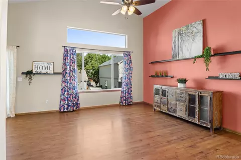 Living - 19071 E Chenango Cir, Aurora, CO 80015 photo 5 of 6