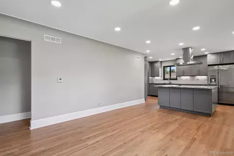 10595 E 23rd Ave, Aurora, CO 80010 photo 9