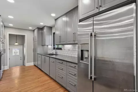 10595 E 23rd Ave, Aurora, CO 80010 photo 3