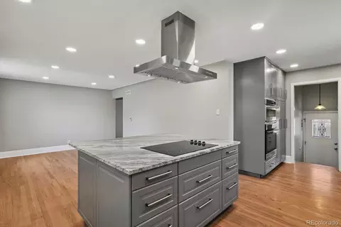 10595 E 23rd Ave, Aurora, CO 80010 photo 10