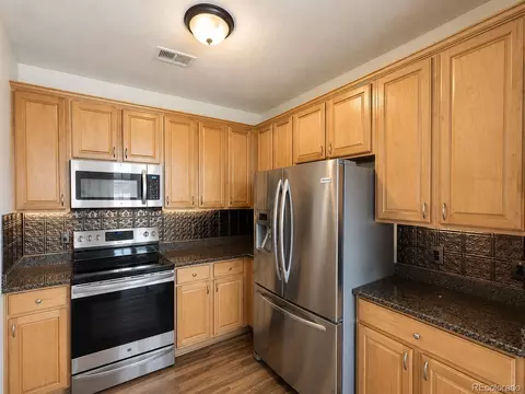 Kitchen - 807 E 98th Ave #306, Thornton, CO 80229 photo 5 of 6