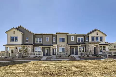 2005 S Haleyville Way, Aurora, CO 80018