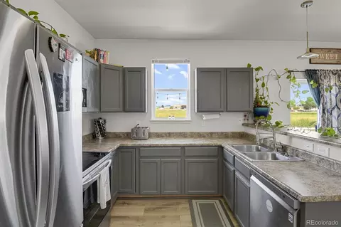 133 Naples St, Firestone, CO 80520 photo 13