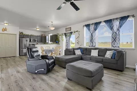 133 Naples St, Firestone, CO 80520 photo 4
