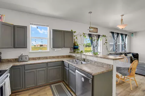 133 Naples St, Firestone, CO 80520 photo 14