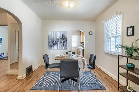 3990 S Logan St, Englewood, CO 80113