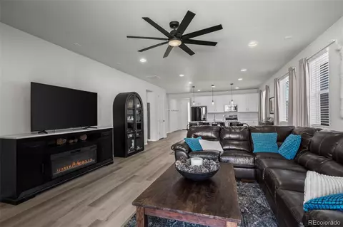 24985 E 41st Ave, Aurora, CO 80019 photo 17