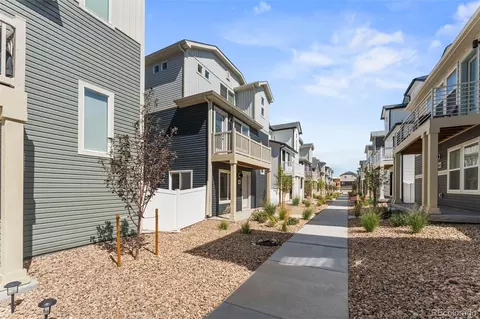 18222 E 51st Pl, Denver, CO 80249 photo 2