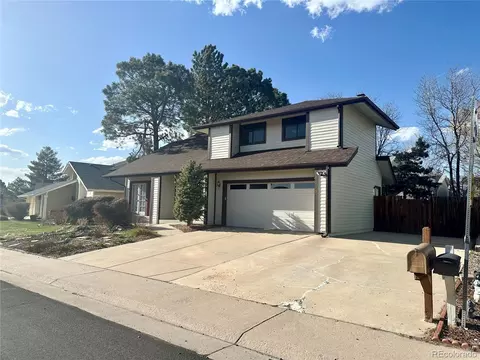 18039 E Berry Dr, Centennial, CO 80015