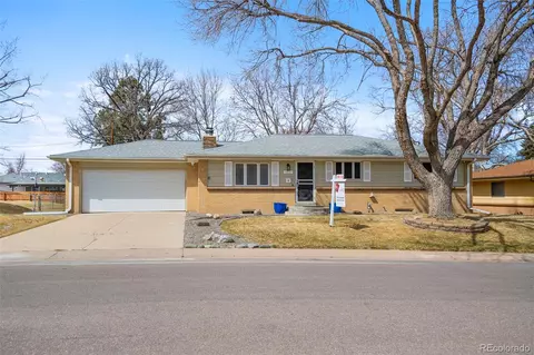6521 S Logan St, Centennial, CO 80121