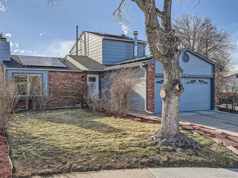 19176 E Oxford Dr, Aurora, CO 80013