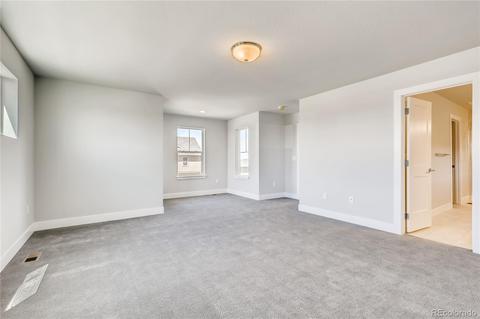21681 E 60th Ave, Aurora, CO 80019 photo 4