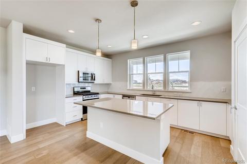 21681 E 60th Ave, Aurora, CO 80019 photo 3