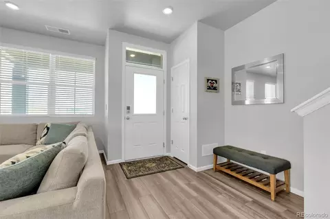 Entry Way - 22150 E 8th Ave, Aurora, CO 80018 photo 2 of 4