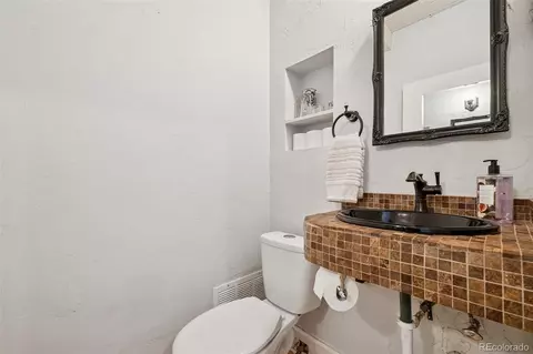 Bath - 4440 Heizer St, Cascade, CO 80809 photo 1 of 5
