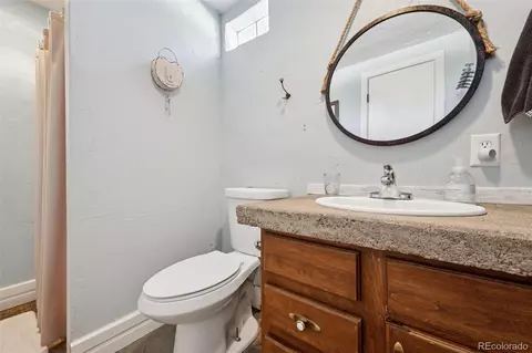 Bath - 4440 Heizer St, Cascade, CO 80809 photo 5 of 5