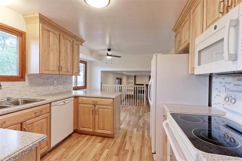 3296 E 115th Dr, Thornton, CO 80233 photo 6