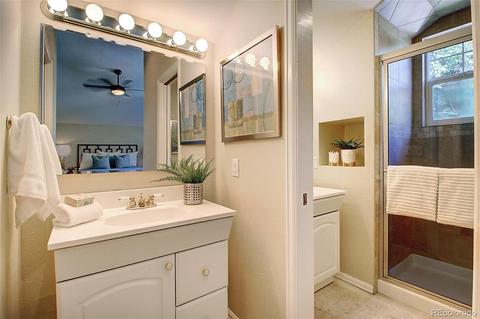2621 Eudora St, Denver, CO 80207 photo 26