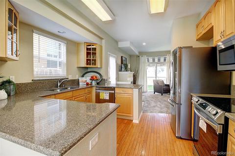 2621 Eudora St, Denver, CO 80207 photo 6
