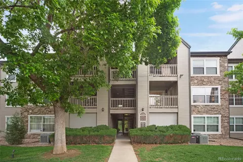 9160 E Arbor Cir #F, Englewood, CO 80111