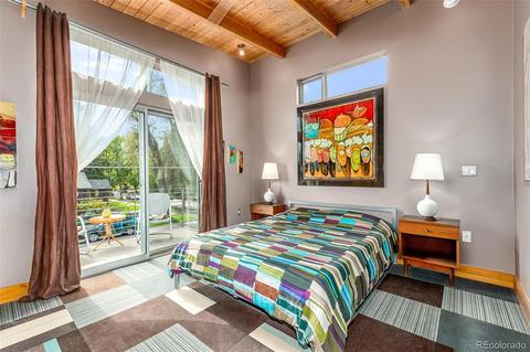 2500 Grape St, Denver, CO 80207 photo 5