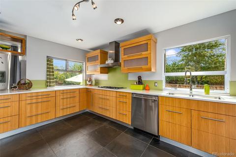 2500 Grape St, Denver, CO 80207 photo 3