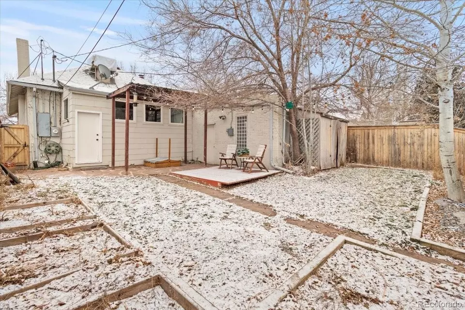 Exterior - 2377 Cherry St, Denver, CO 80207 photo 5 of 6