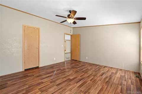 4892 Barron Cir, Longmont, CO 80504 photo 28
