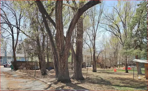 415 W Van Buren St, Colorado Springs, CO 80907