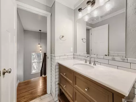 Bath - 17541 E Whitaker Dr, Aurora, CO 80015 photo 2 of 3