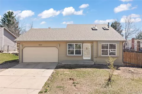 1603 S Flanders Way, Aurora, CO 80017