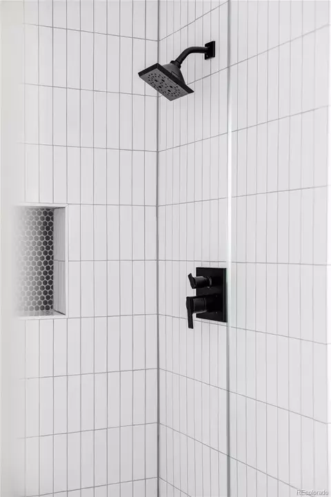 Bath - 6470 Xavier Ct, Arvada, CO 80003 photo 3 of 7