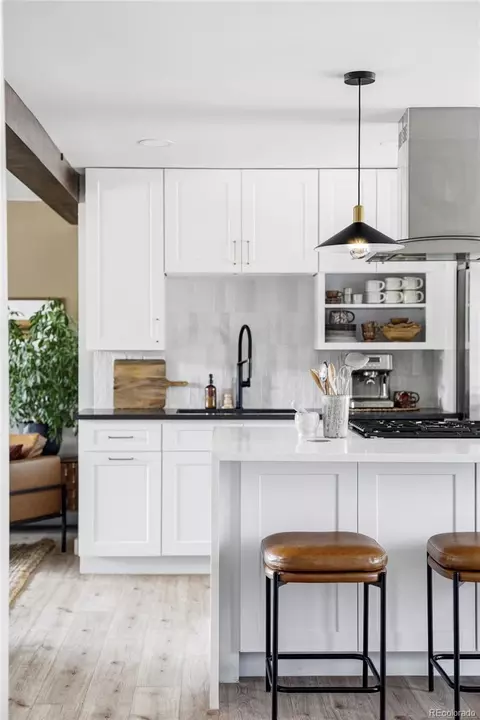 Kitchen - 6470 Xavier Ct, Arvada, CO 80003 photo 2 of 7