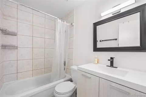 Bath - 14635 E 13th Cir, Aurora, CO 80011 photo 1 of 3