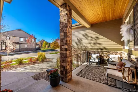 Exterior - 27675 E Moraine Dr, Aurora, CO 80016 photo 2 of 8