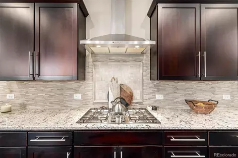 Kitchen - 27675 E Moraine Dr, Aurora, CO 80016 photo 7 of 8