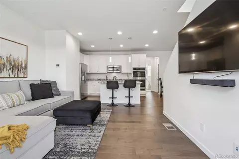 8331 Farmers Way, Highlands Ranch, CO 80129