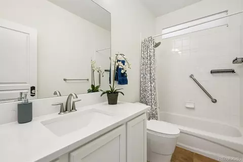 Bath - 8775 E 28th Ave, Denver, CO 80238 photo 1 of 3