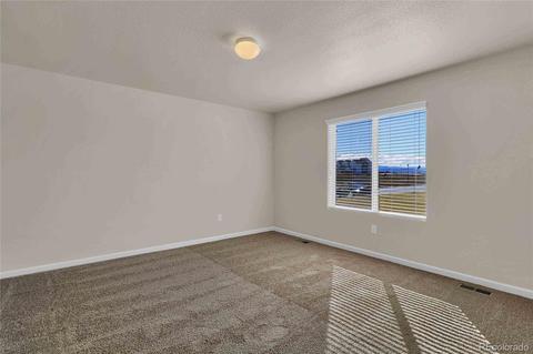 380 Spruce St, Bennett, CO 80102 photo 9
