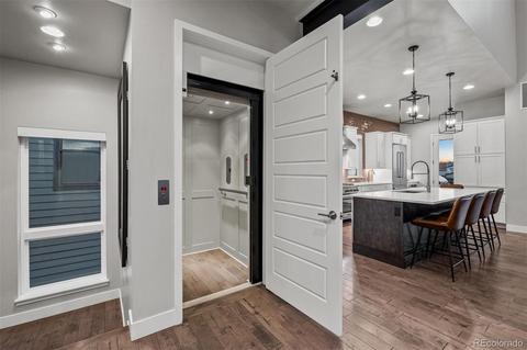 10109 Bellwether Ln, Lone Tree, CO 80124 photo 3